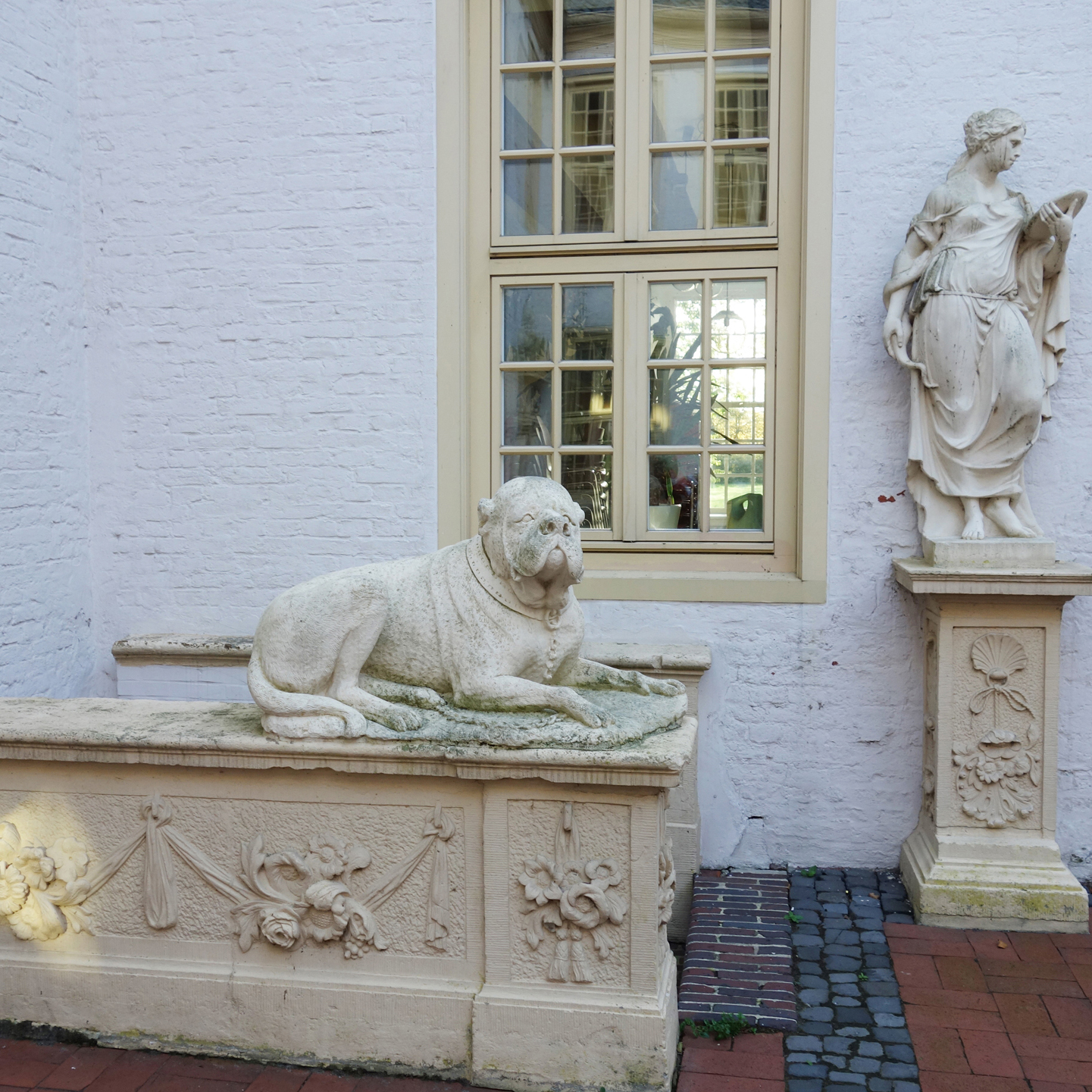 Norderburg in Dornum, Detail aus dem Hof